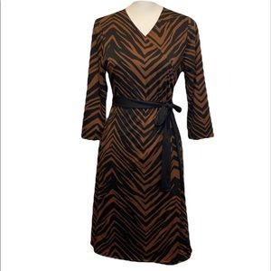 NWT Tiger print Lularoe Michelle wrap dress Size medium